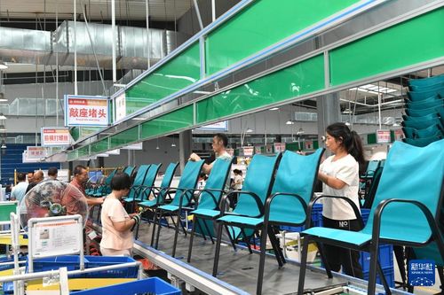 户外产业助力振兴 平舆借力岳州企业服务打造休闲新高地